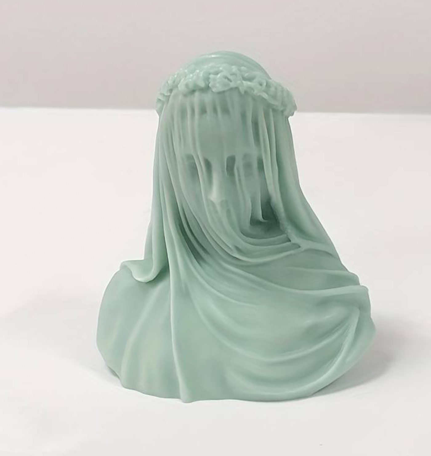 Veiled Lady